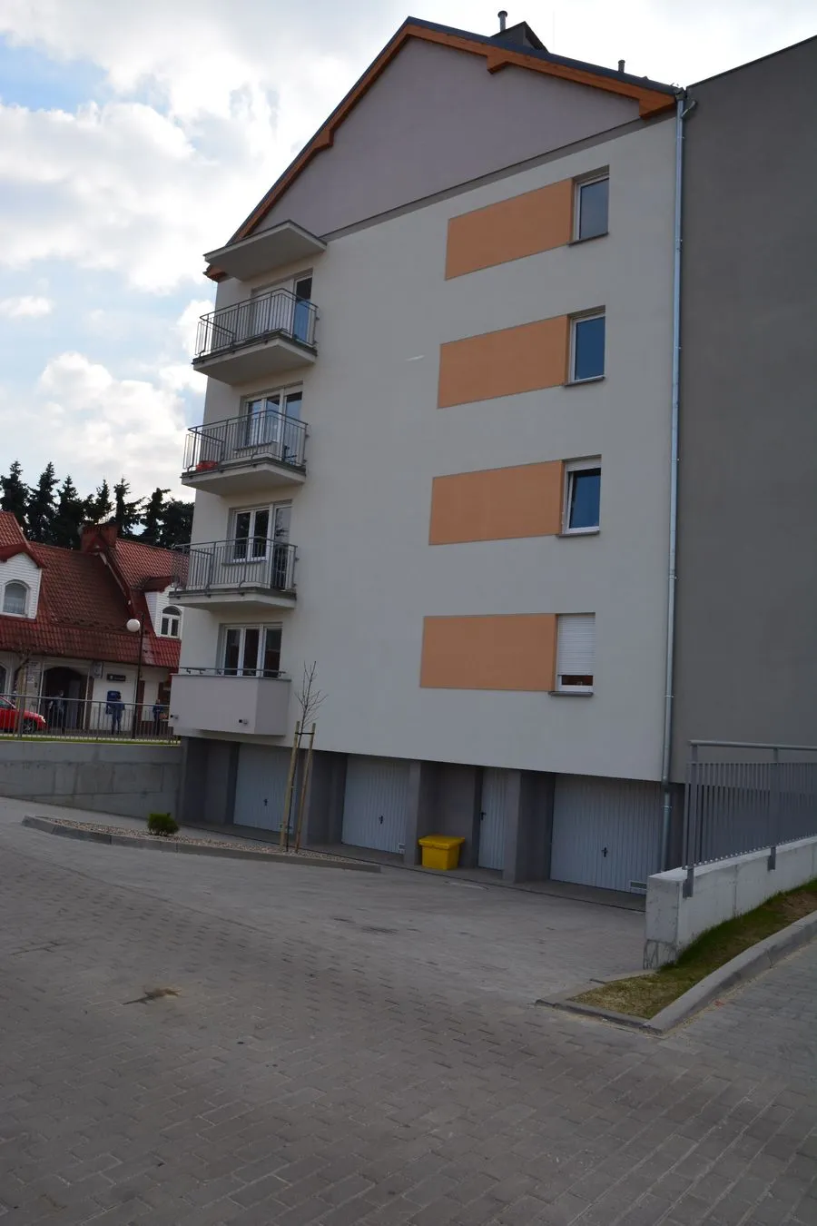 Milicz, ul. Mickiewicza 35-38